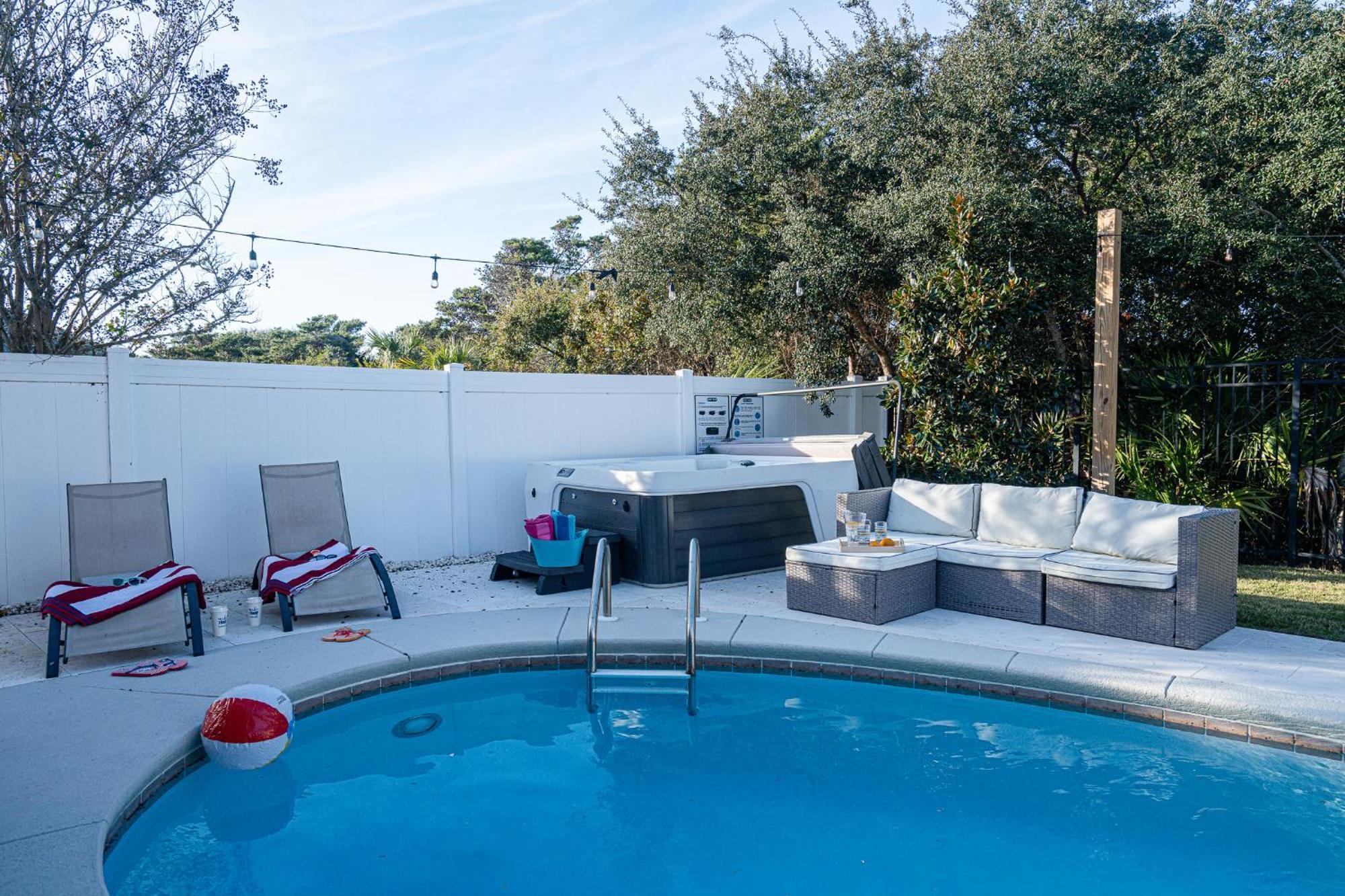 Heated Pool And Golf Cart, Walk To Beach! Best Deal! デスティン エクステリア 写真